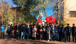 Коммунисты Кизляра провели митинг в честь 102-й годовщины Великого Октября