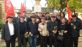 Коммунисты города Дербента и Дербентского района совместно провели митинг в честь 104-й годовщины Ленинского Комсомола