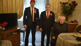 Самир Абдулхаликов поздравил с Днем Победы ветеранов Великой Отечественной войны и семью участника СВО.