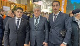 Депутаты-комсомольцы принимают участие на Международной выставке-форуме «Россия»