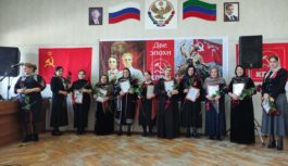 “Две эпохи – два поколения”. В Карабудахкенте коммунисты провели мероприятие, посвященное 105-летию со дня образования ВЛКСМ