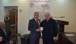 Дагестанские коммунисты получили заслуженную награду