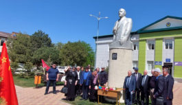 В Кизилюрте прошли торжества, посвященные дню рождения В.И.Ленина